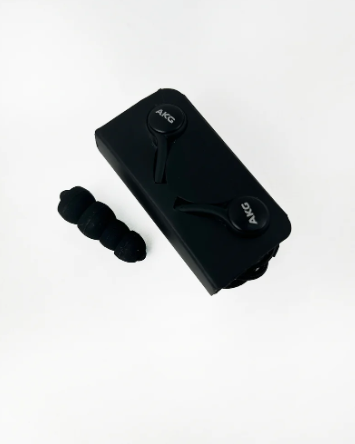 AKG USB-C In-Ear Earphones | Hi-Fi Stereo Sound with Mic